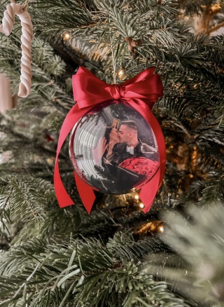 bombka akrylowa ze zdjęciem z obu stron