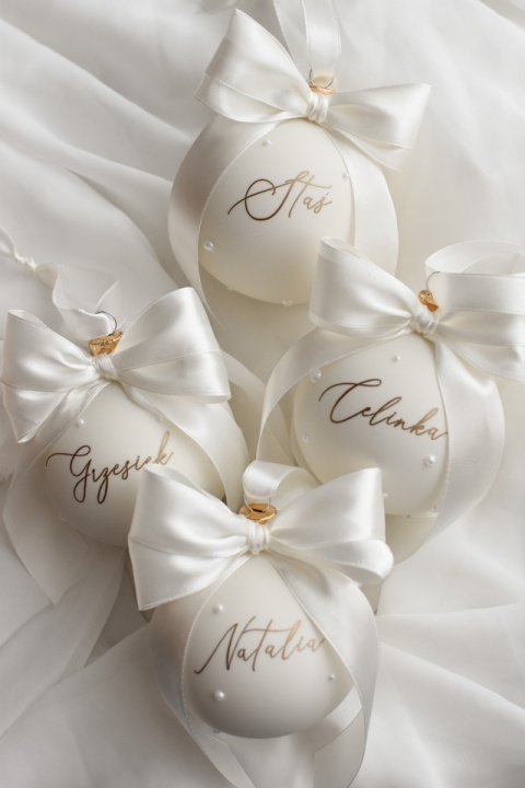 bombka mleczna z perełkami