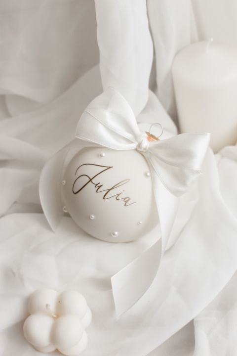 dwustronna bombka mleczna z perełkami