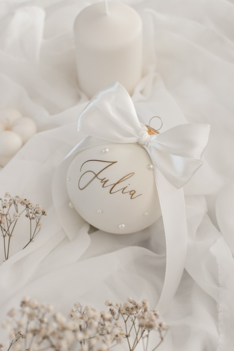 dwustronna bombka mleczna z perełkami